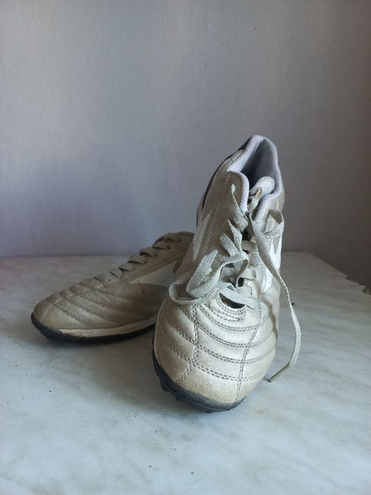 Бутсы Mizuno б/у