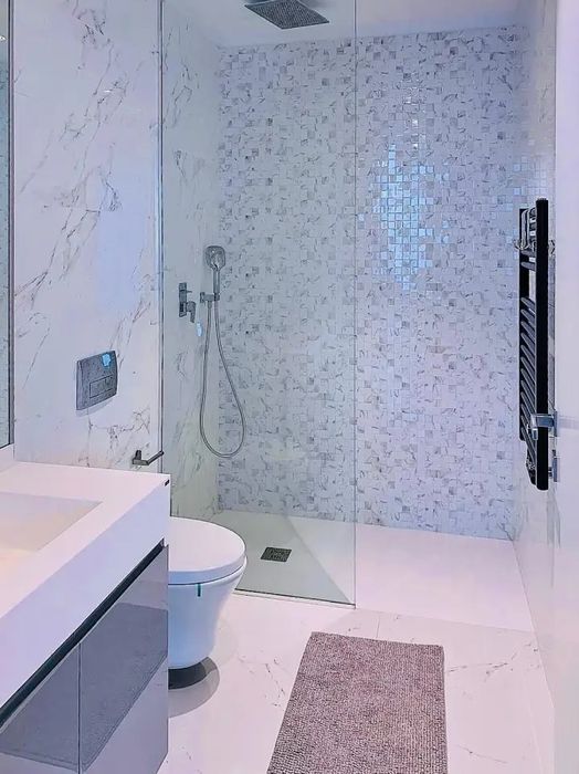 Apartament Lux One  Mamaia Nord  de vanzare p