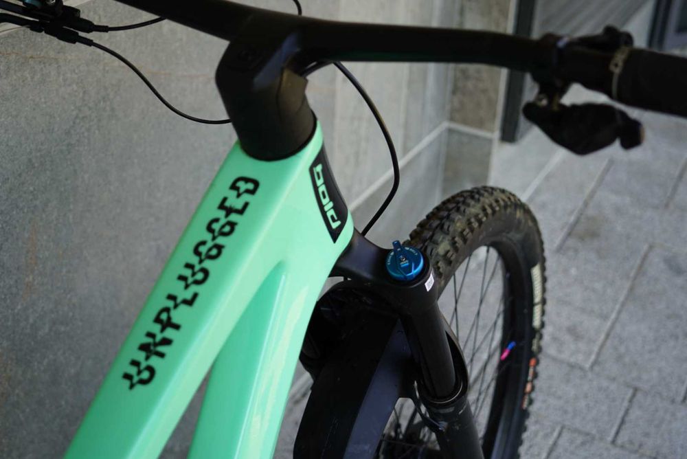 2025 BOLD Unplugged PRO Carbon 170mm *FOX 38/GX AXS*