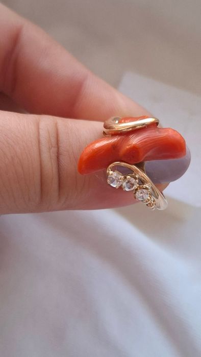 Inel aur 18k si coral 6.93 grame