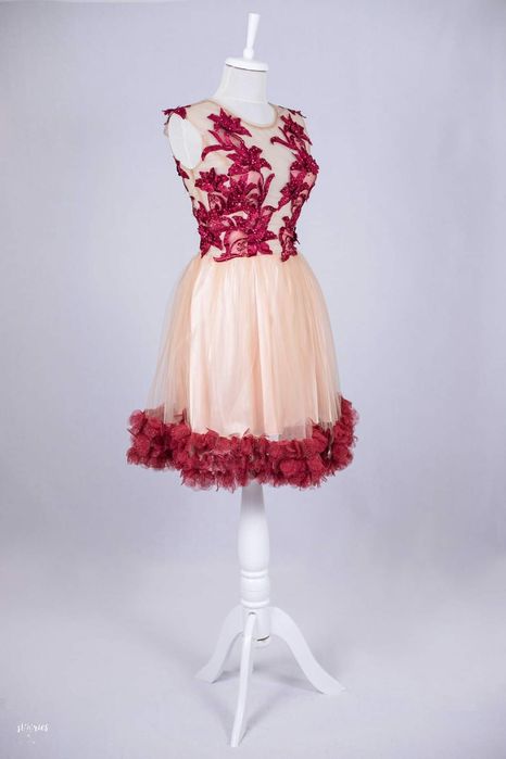 Rochie noua, marimea 36