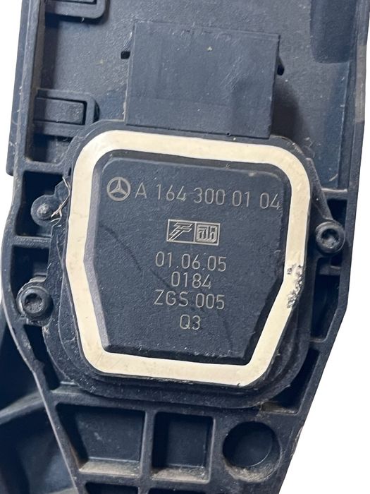 Pedala De Acceleratie Mercedes-Benz M-Class Ii W164 2005 - 2012 A16430