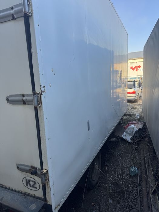 Продам будку с рэфом