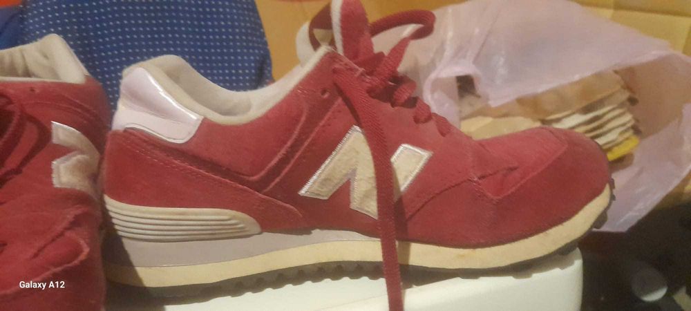 Nike New Balance 574