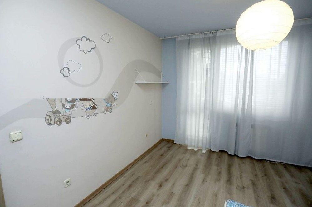 Дава се под наем Четиристаен апартамент в София, Кръстова вада - 150 кв.м за 1300 € - Снимка #5