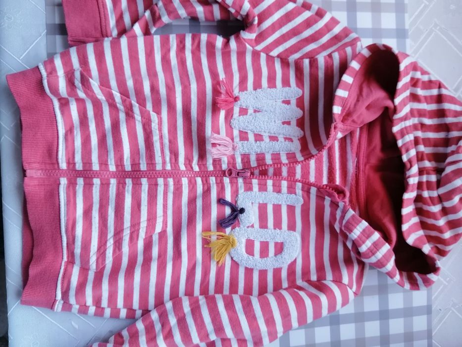 Блузки и суитшърт за момиче