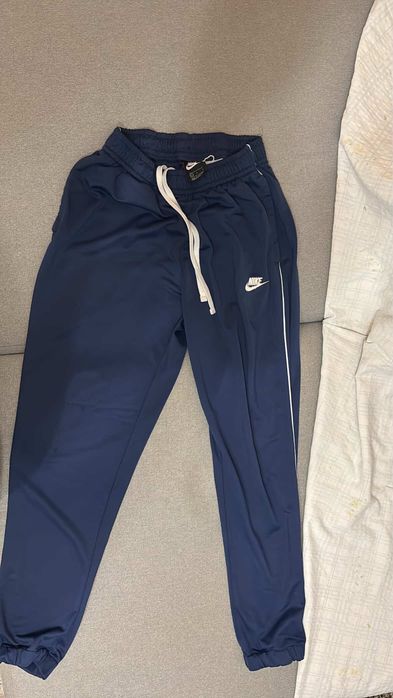 Екип на Nike l razmer