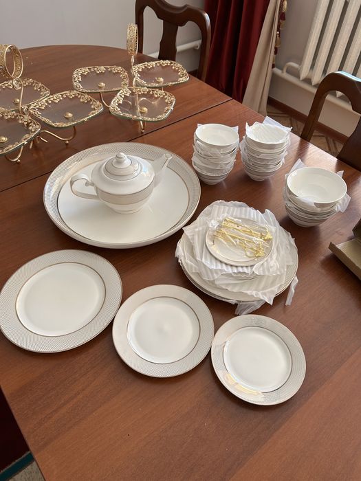 Сервиз, 12 персон набор