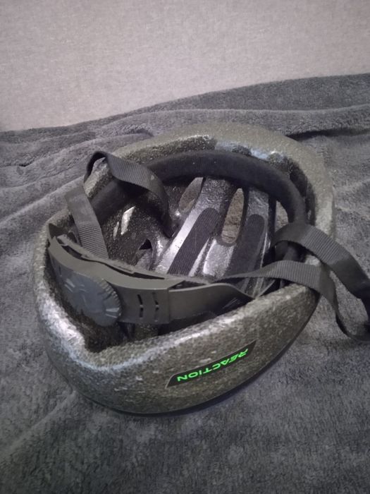 Продам коньки роликовые