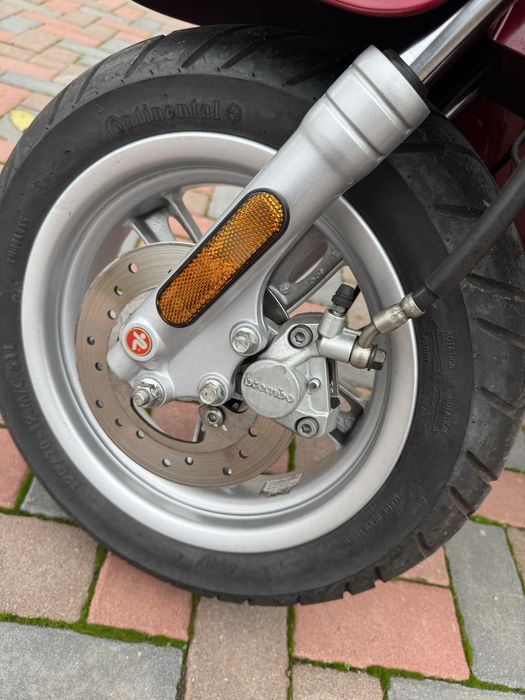 Yamaha Neos 49 cm3 , nu necesita permis de conducere