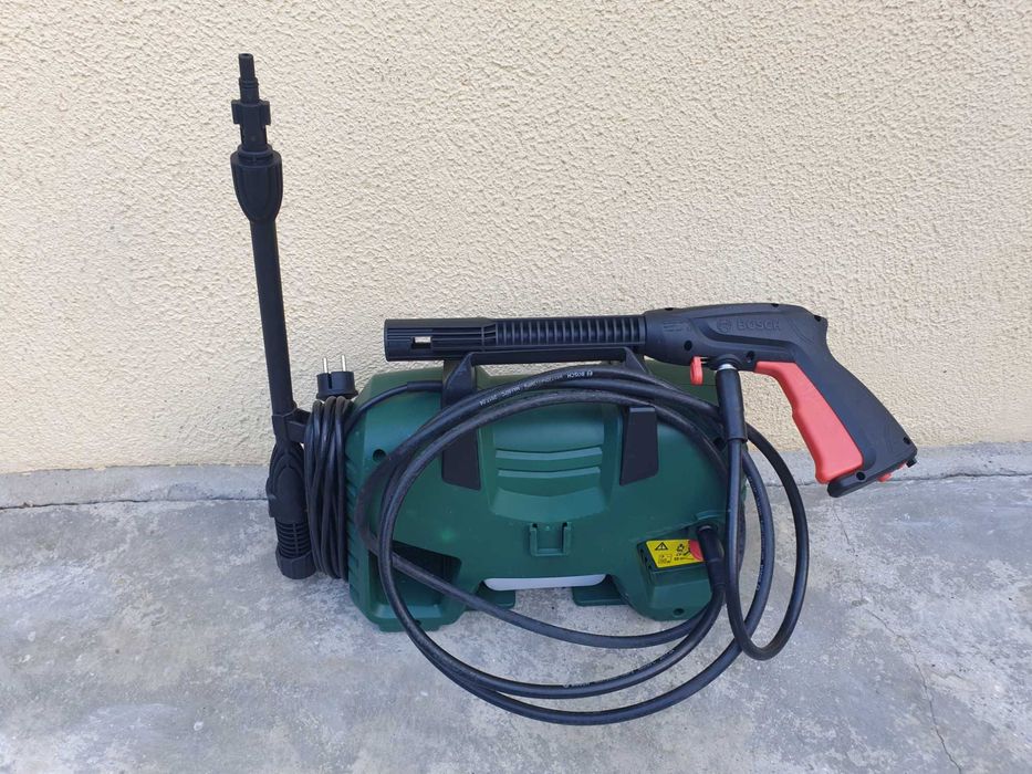 Curatitor cu presiune Bosch Aquatak AQT 33-11