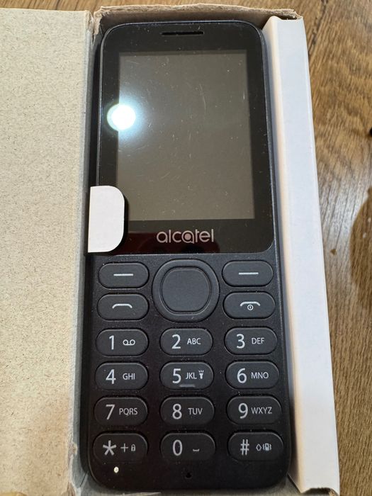 Телефон Alcatel 3080 4G