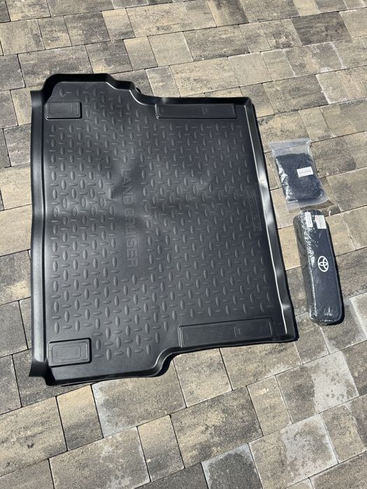 Полик в багажник тлк прадо 150