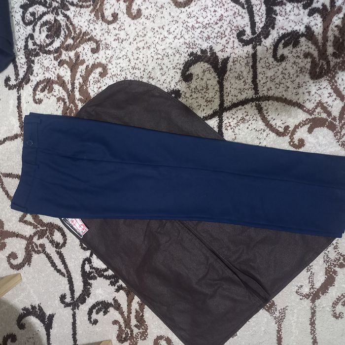 Срочно продам школьную форму