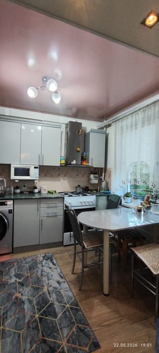 Продам 3-хком квартиру на Дошкольнике