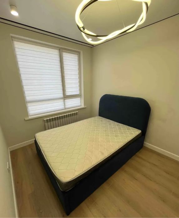 Продам матрас 140х200