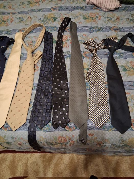 Vind cravate purtate foarte putin merită vazute ideale pt birou