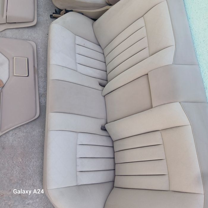 Салон  на мерседес w 124