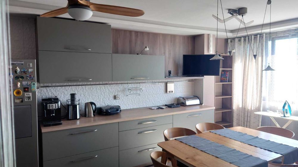 Дава се под наем Многостаен апартамент в Варна, Чайка - 140 кв.м за 1350 € - Снимка #3