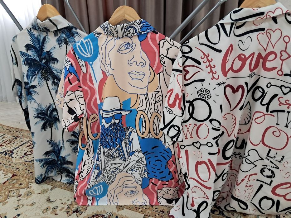 Рубашки разные для отдыха.