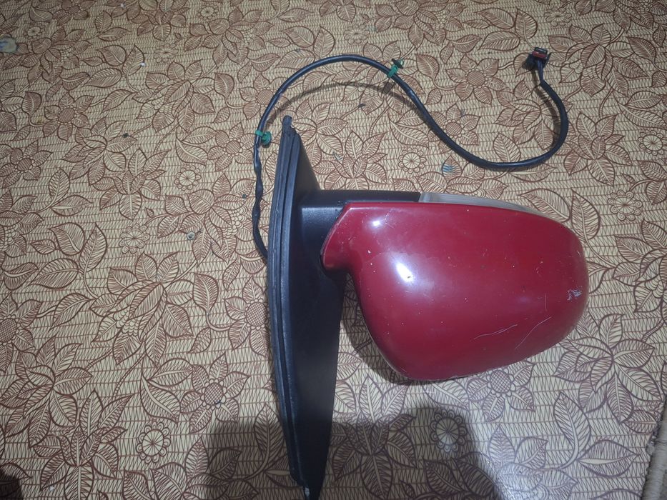 Golf V странично огледало