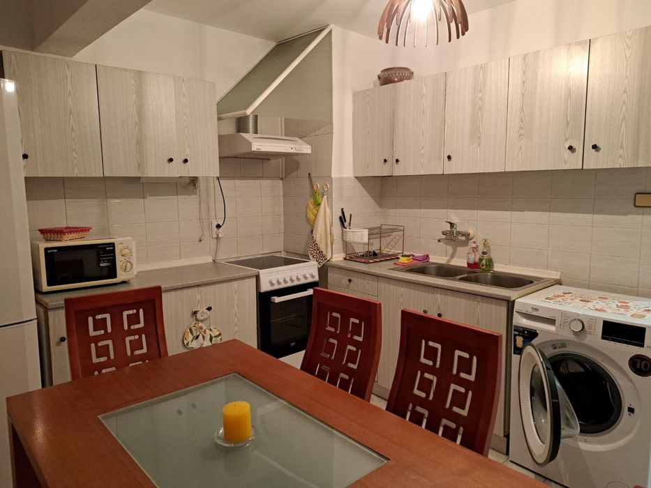 Дава се под наем Тристаен апартамент в Ямбол, Аврен - 64 кв.м за 204 € - Снимка #11