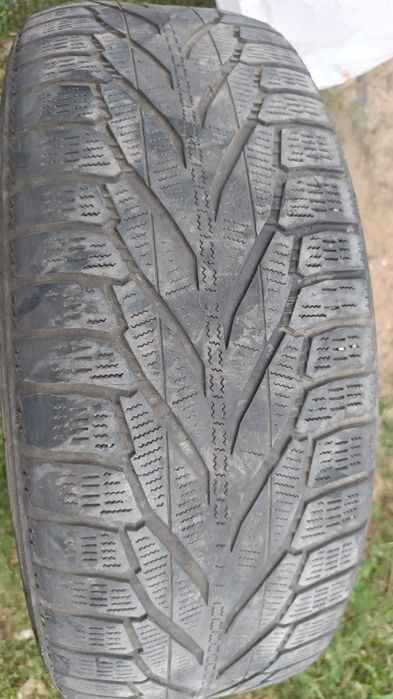 Nokian Hakkapelitta R2 SUV