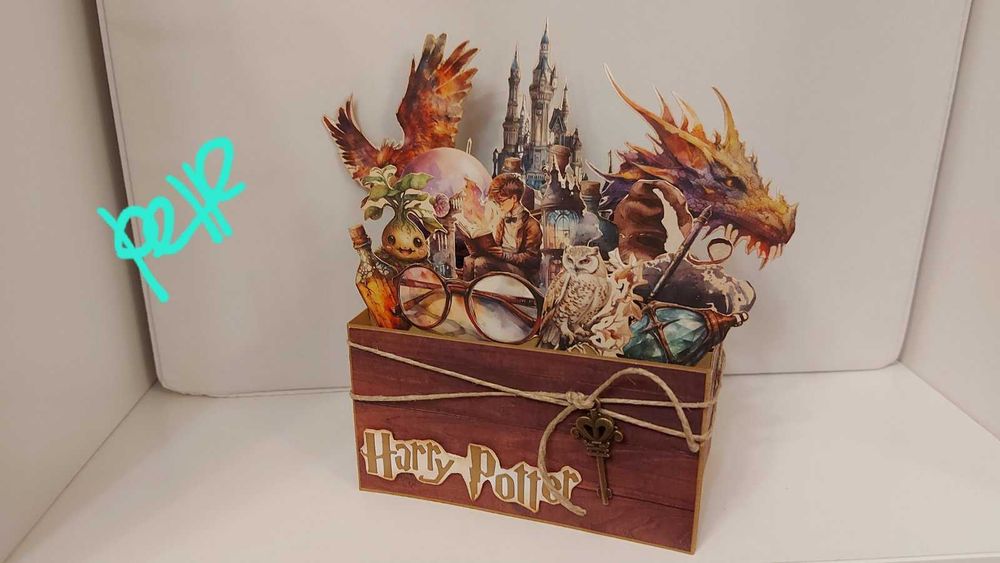 Изскачаща картичка кутия Хари Потър, Алиса, с Феи, ръчно изработена