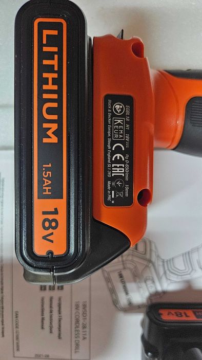BLACK DECKER EGBL 18 H1 18V șurubelniță 2 baterii si geanta NOUA
