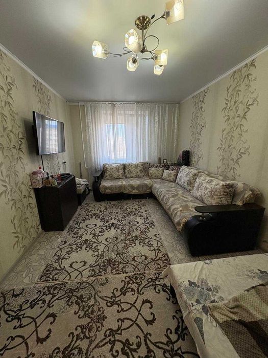 Продам 1 ком кв с ремонтом 35 м.кв. р-он СИТИ-МОЛЛ!