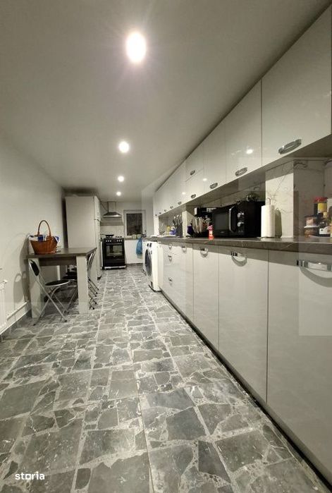 Casa la sol spatioasa, 4 camere – zona Imparatul Traian