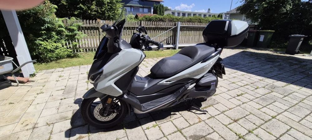 Honda Forza 350 an 23