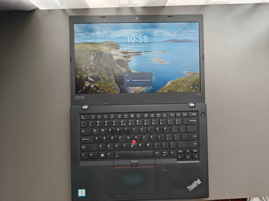 Lenovo ThinkPad - i5, 8 GB RAM, 250 GB storage, мишка, калъф, зарядно