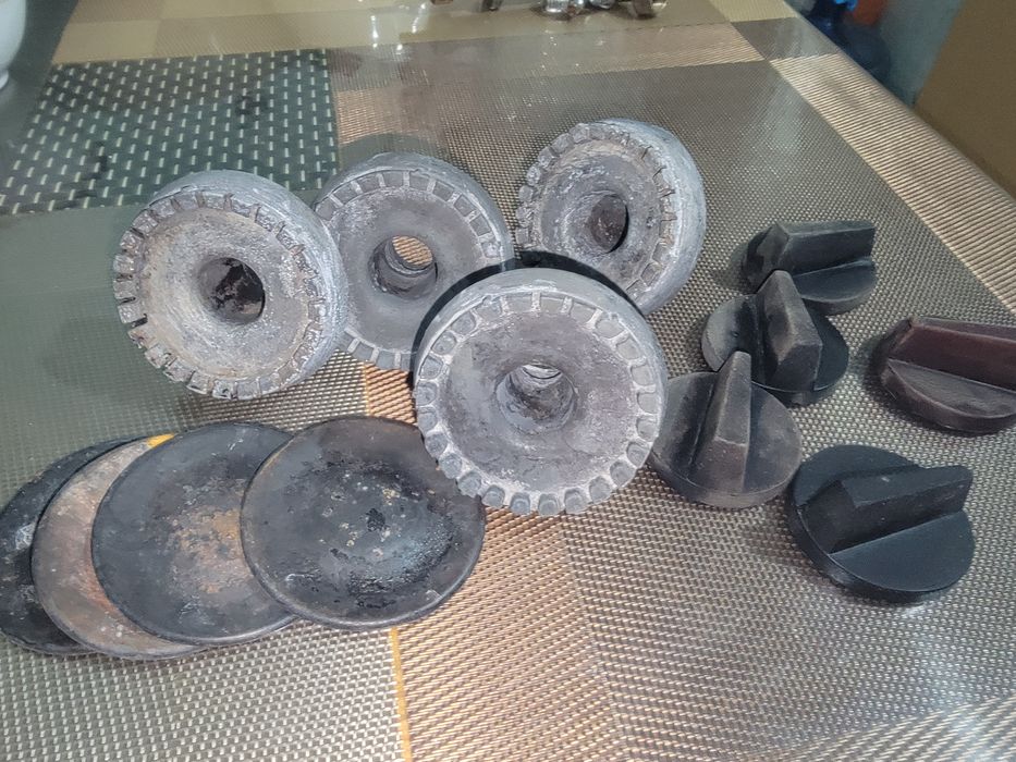 Противень, решётка, конфорки