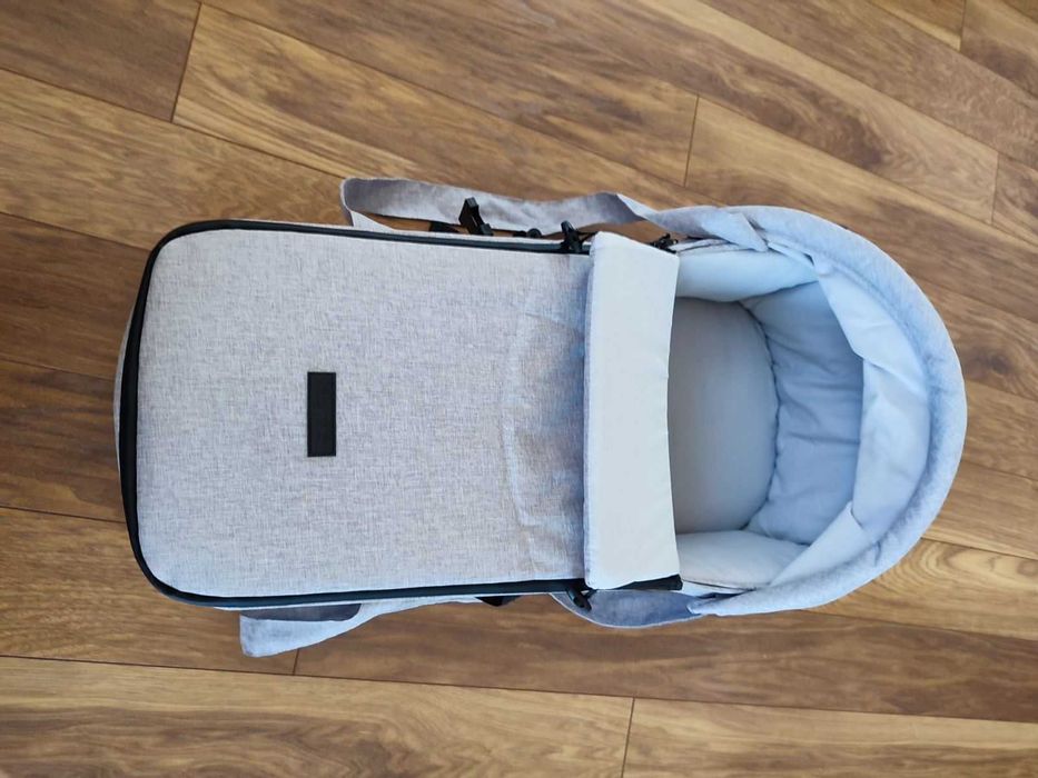 Порт-бебе (кош за новородено) EasyGo