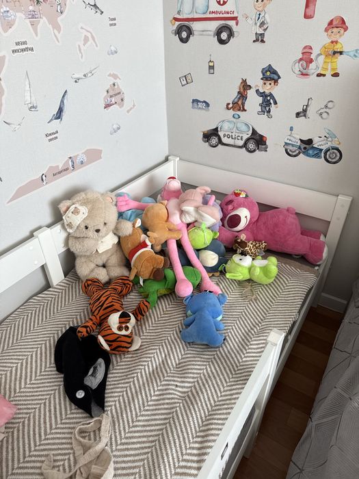 Продам детскую кровать 160*80