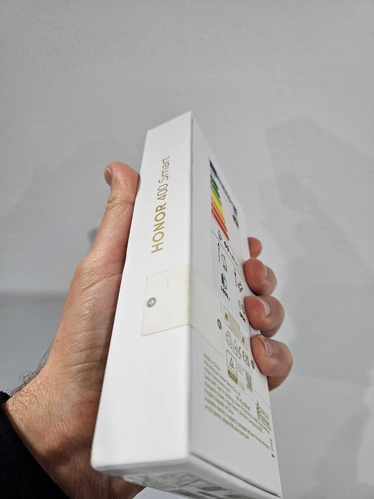 Honor 400 Smart 128 gb sigilat la cutie.