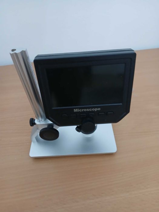 Microscop digital pentru electronice