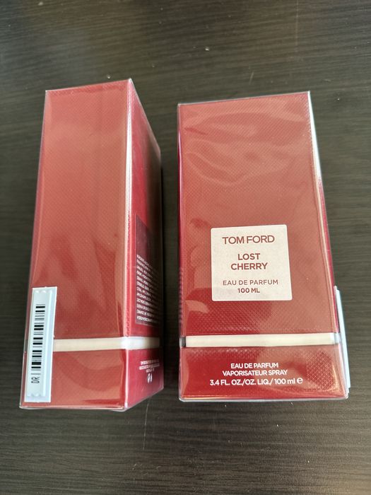 Продавам парфюм Каролина херера Бед Бой