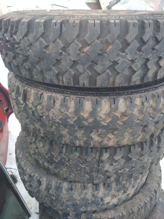 Продам покрышки.