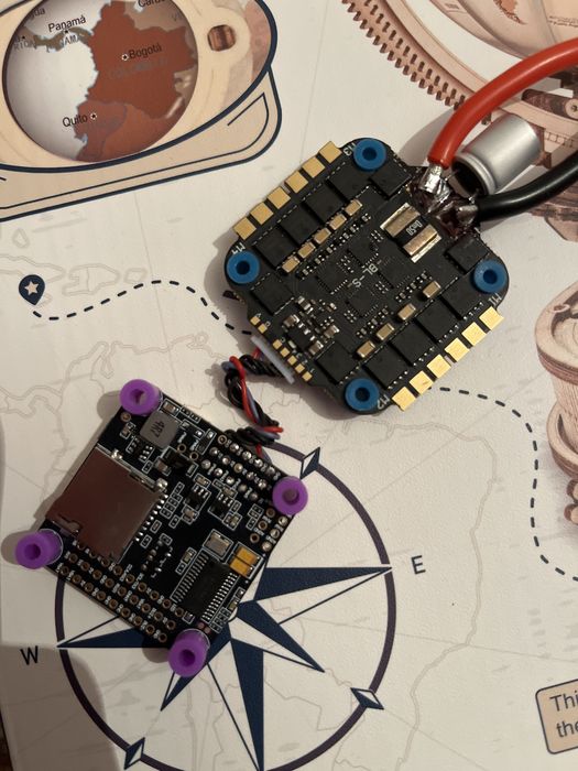 Fpv дрон комопектуюшие