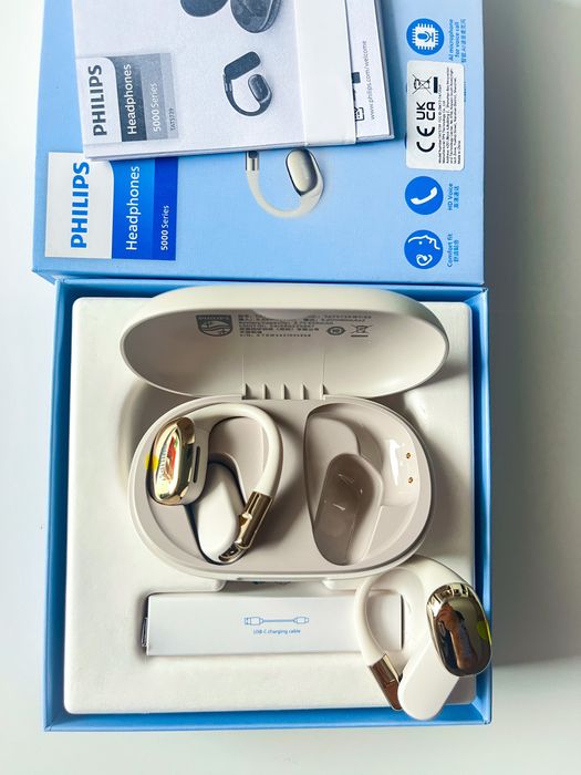 Casti Philips wireless noi