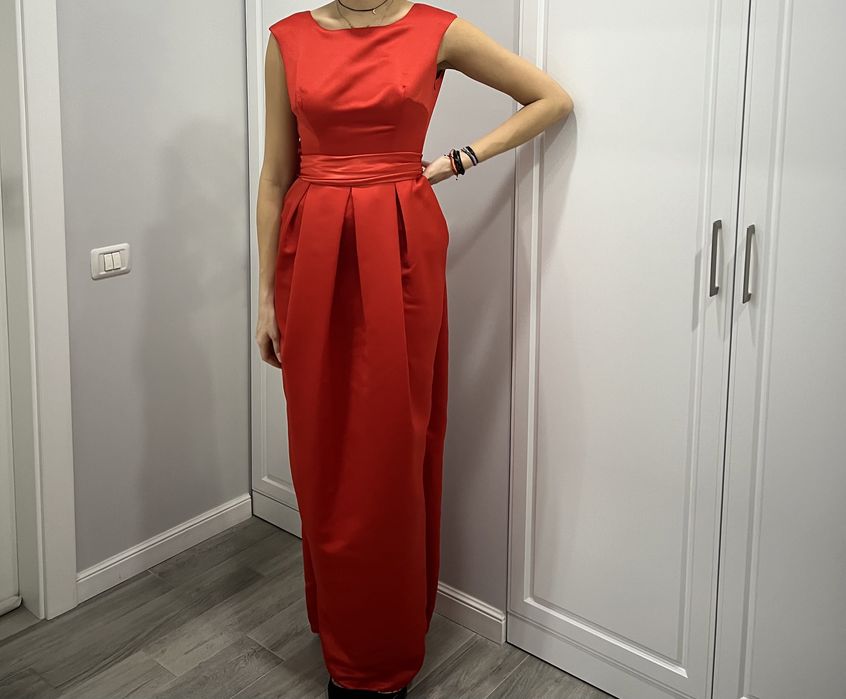 Rochie eleganta rosie de seara