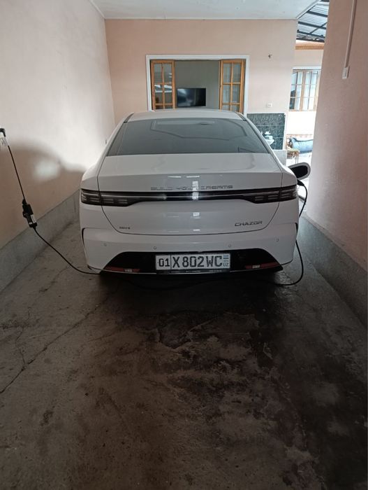Автомобил BYD Chazor