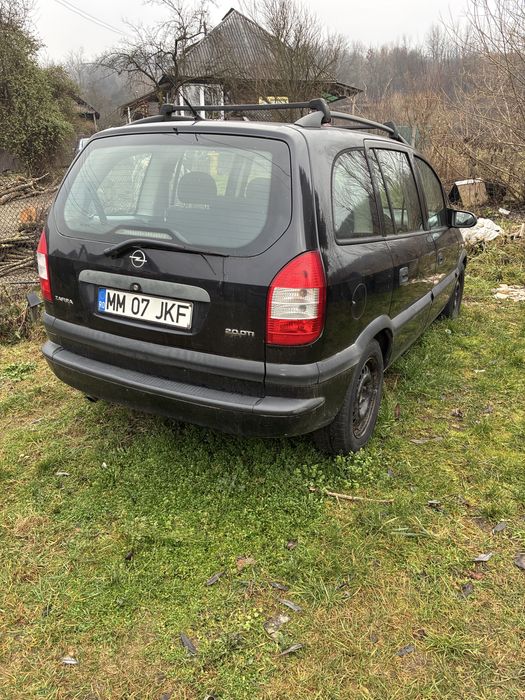 Vinzare opel zafira 2 l , 7 locuri