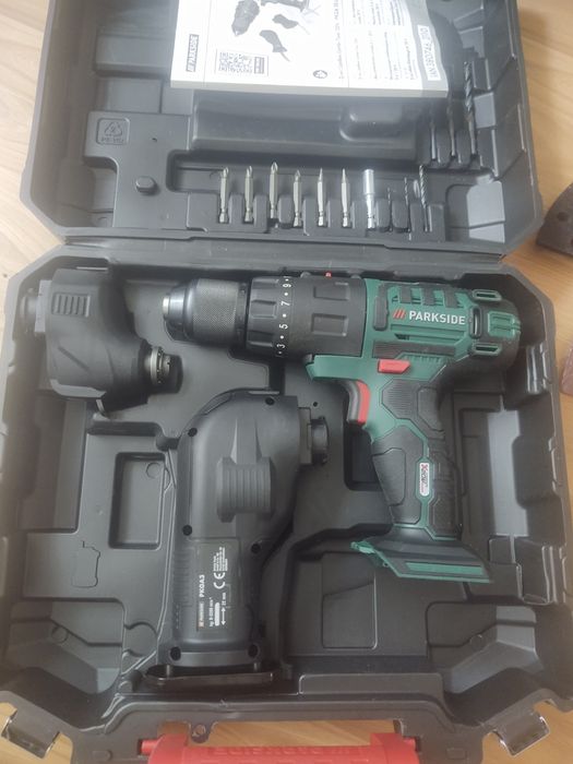Masina Parkside 3 in 1 combi PKGA 20 Li C2  insurubat si gaurit fierastrau sabie