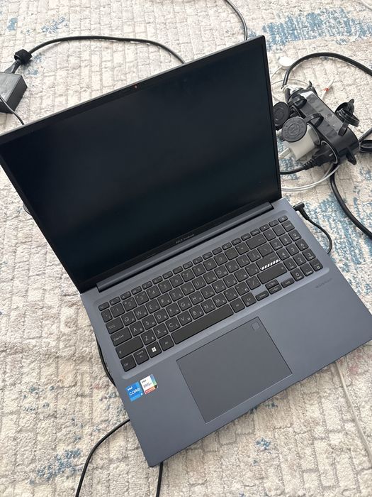 Продам ноутбук ASUS VivoBook X1603ZA