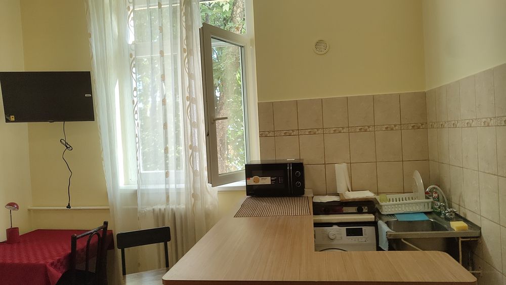 închiriere cam. garsoniera  langa Univ Cuza