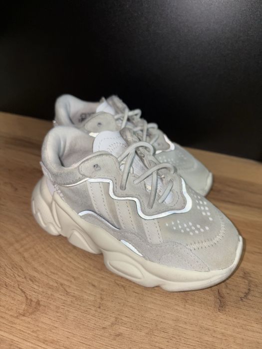 Vand adididasi ADIDAS Ozweego