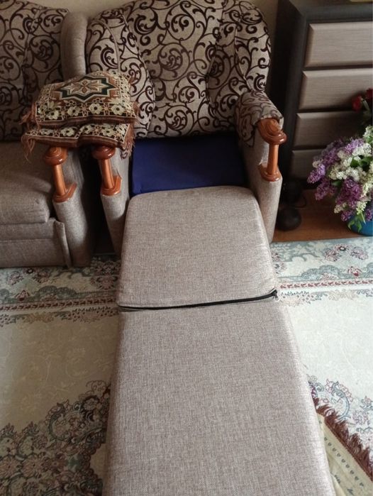 Диван + место в нормальном состоянии